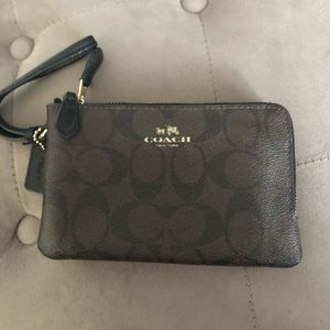 Coach wristlet double zip with mini card holder